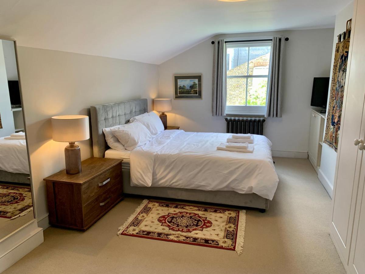 Lovely Newly Refurbished Apartment In Battersea 런던 외부 사진
